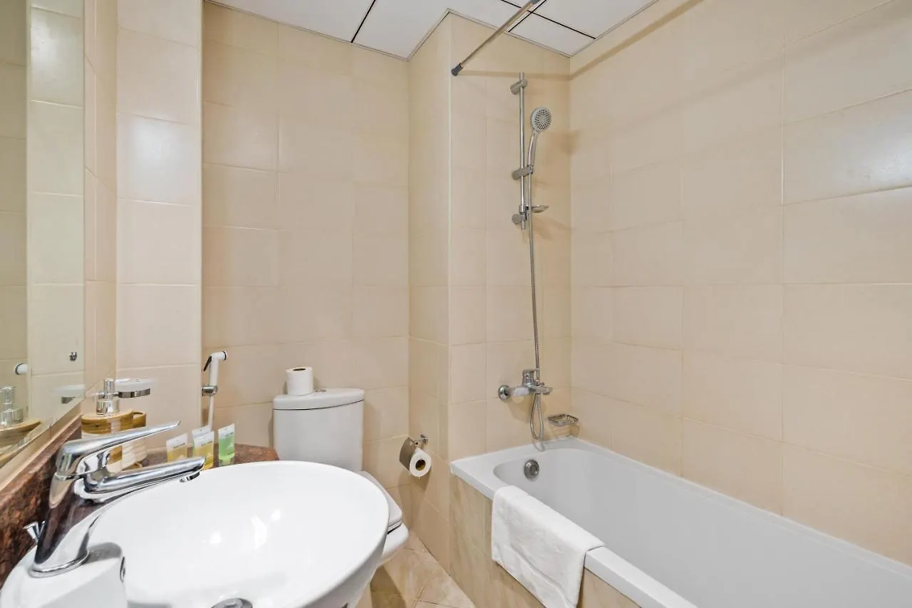 Apartment Upscale Studio In Eagleheights, Dubai Sports City
