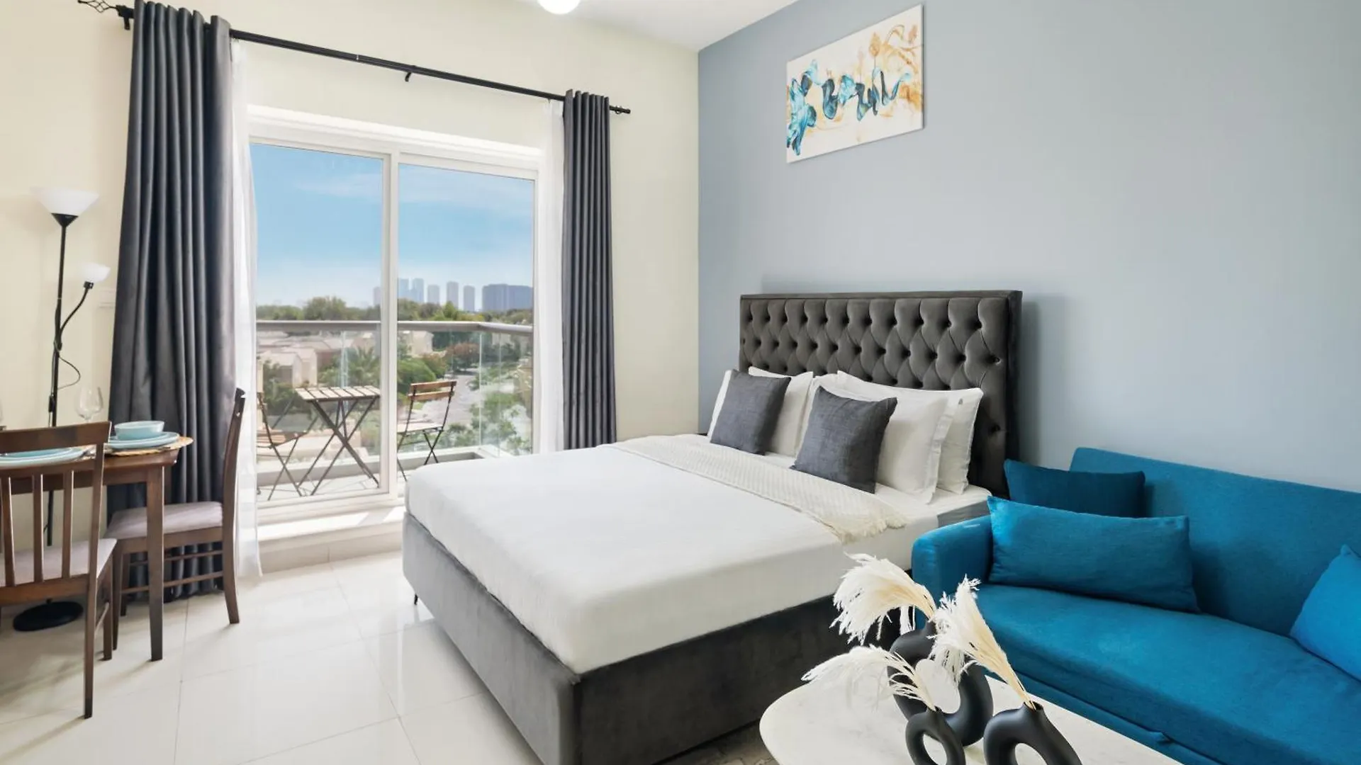Apartment Upscale Studio In Eagleheights, Dubai Sports City United Arab Emirates